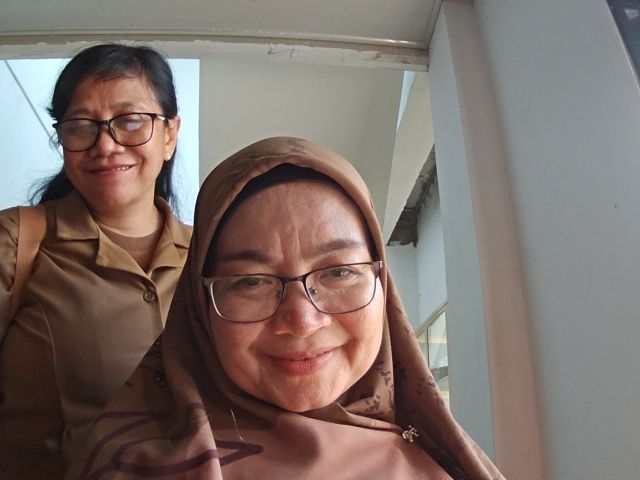 Foto erni sulistyaningsih